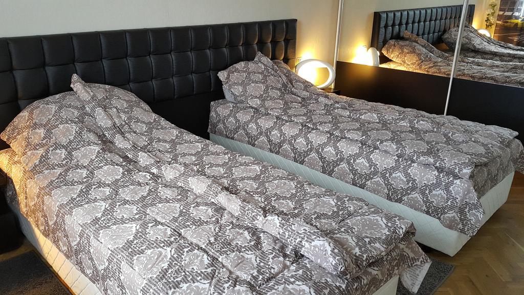 Apartment Plamen Delux Бургас Номер фото